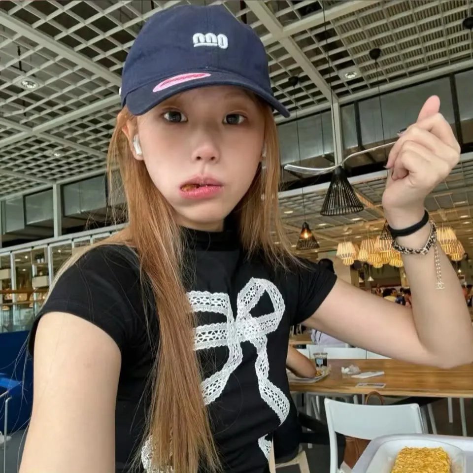 孤苦盲女阿玲